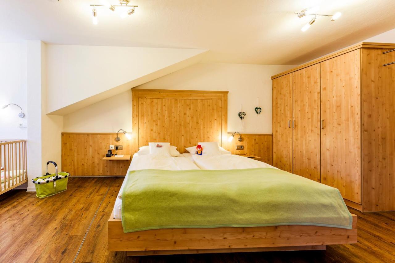 Hotel Engel - Familotel Hochschwarzwald 토트나우베르크 외부 사진