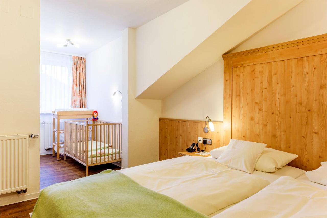 Hotel Engel - Familotel Hochschwarzwald 토트나우베르크 외부 사진