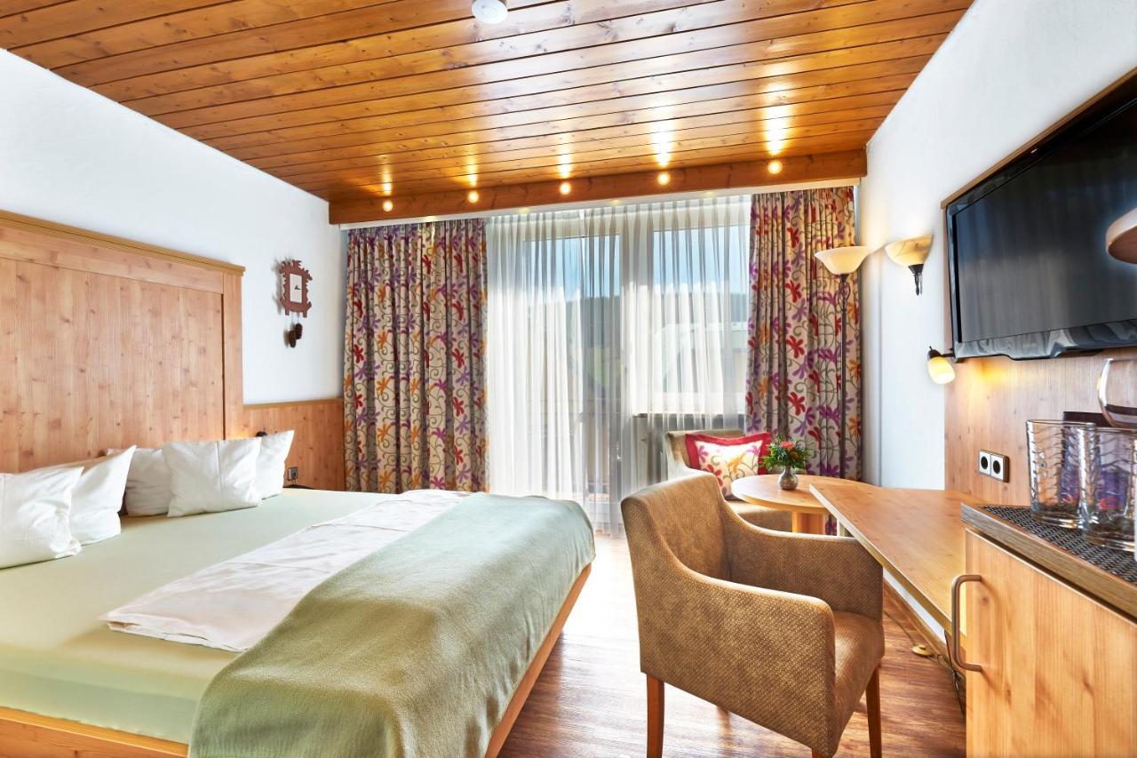 Hotel Engel - Familotel Hochschwarzwald 토트나우베르크 외부 사진