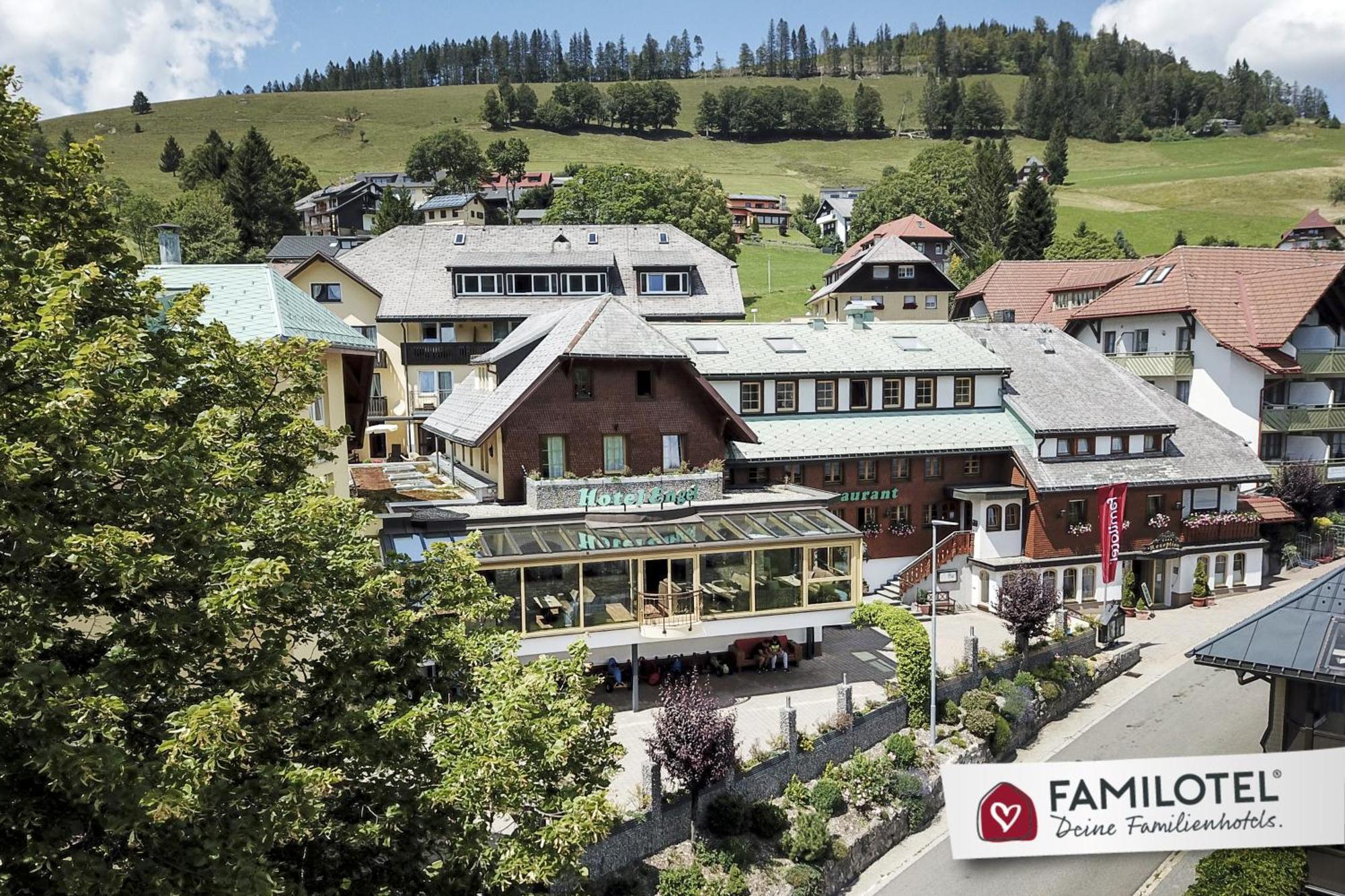 Hotel Engel - Familotel Hochschwarzwald 토트나우베르크 외부 사진